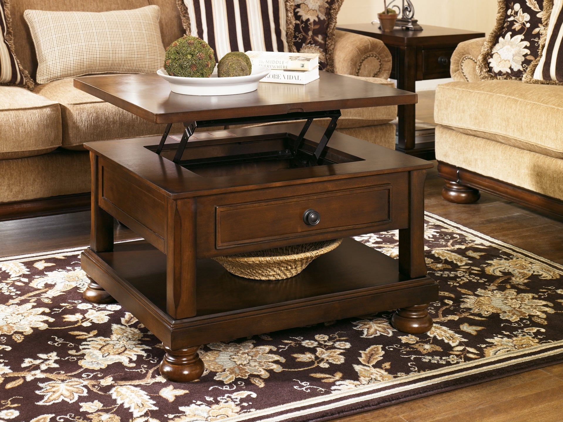 Porter Lift Top Cocktail Table