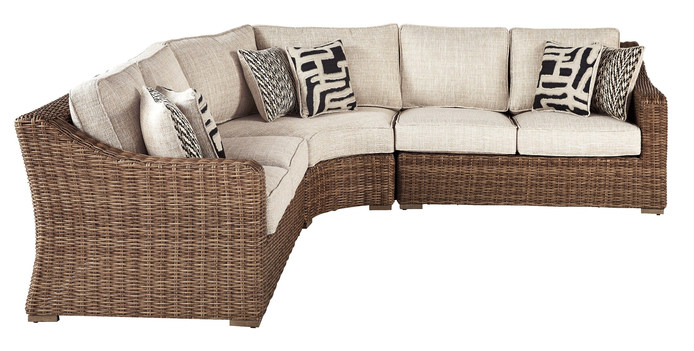 Beachcroft 3-Piece Outdoor Sectional with Chair and Coffee Table