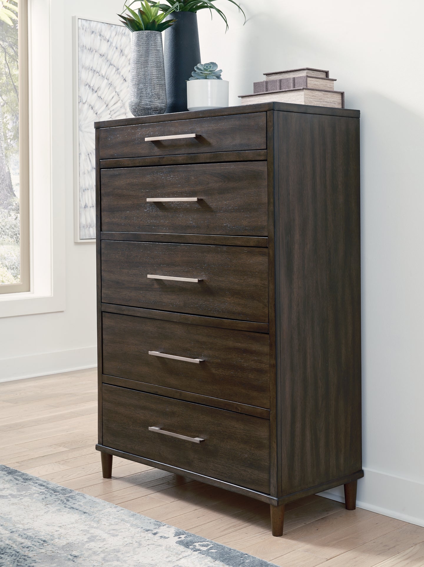 Wittland Five Drawer Chest