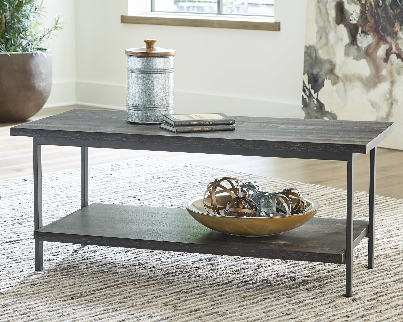 Jandoree Rectangular Cocktail Table
