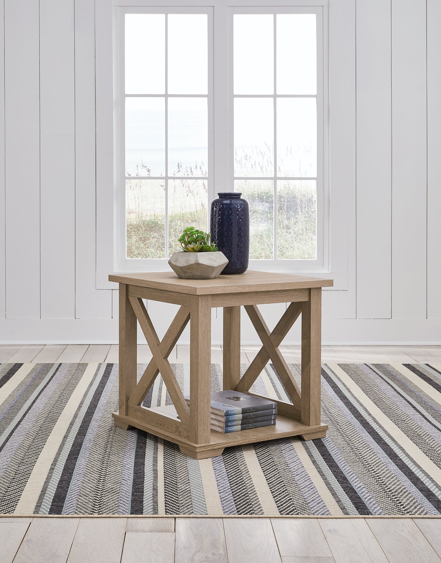Elmferd Square End Table