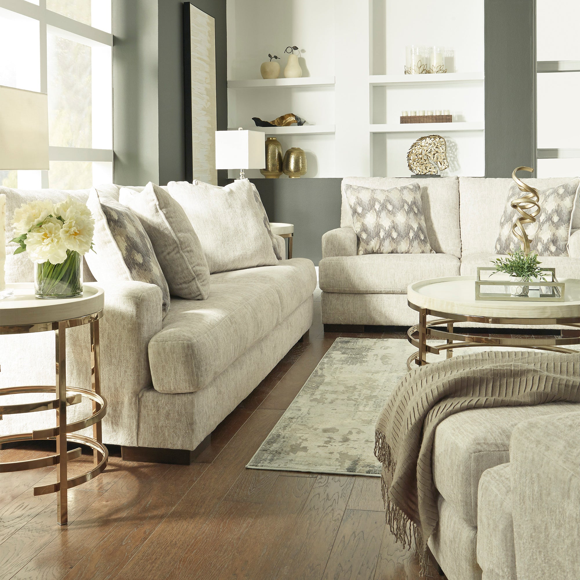 Caretti Loveseat