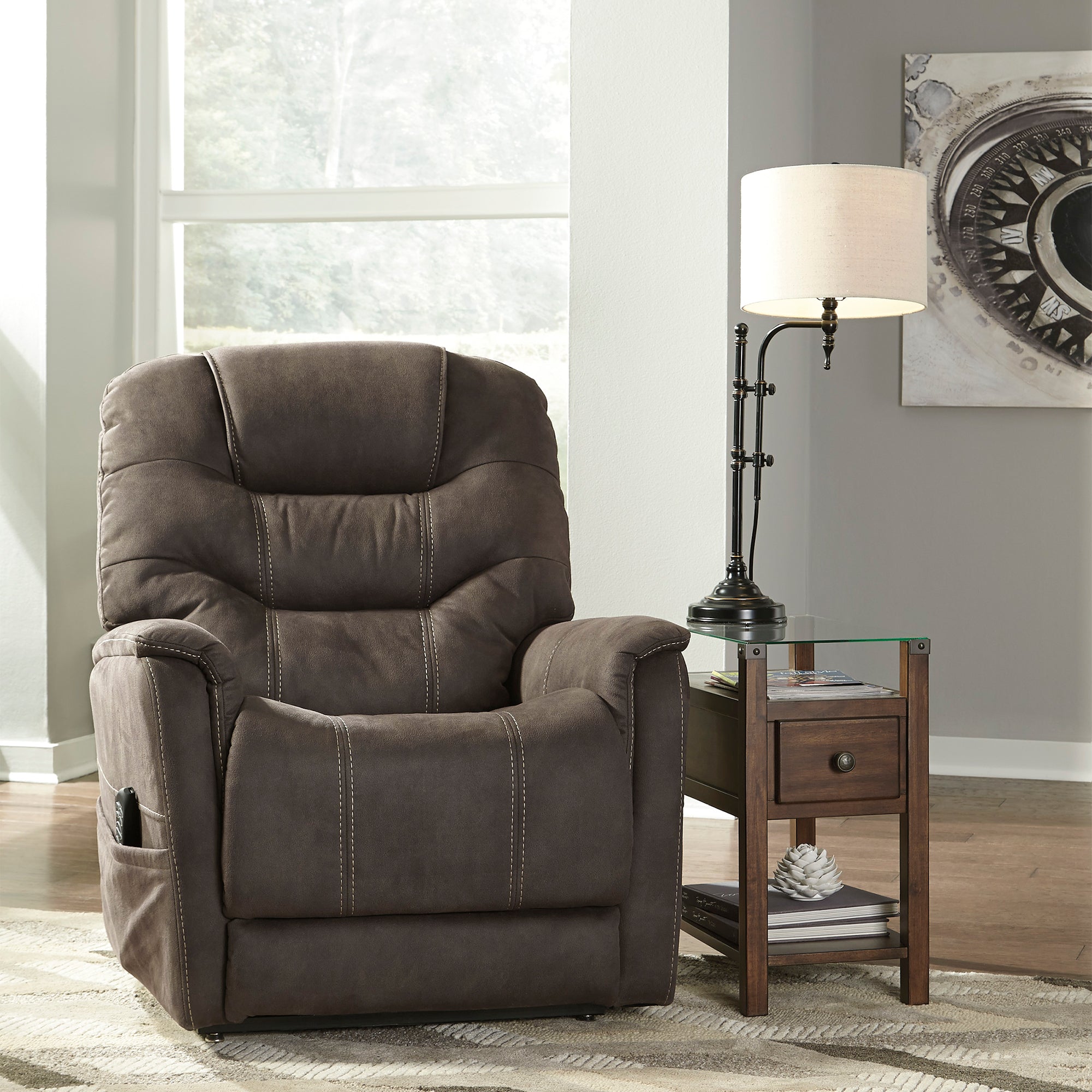 Ballister Power Lift Recliner