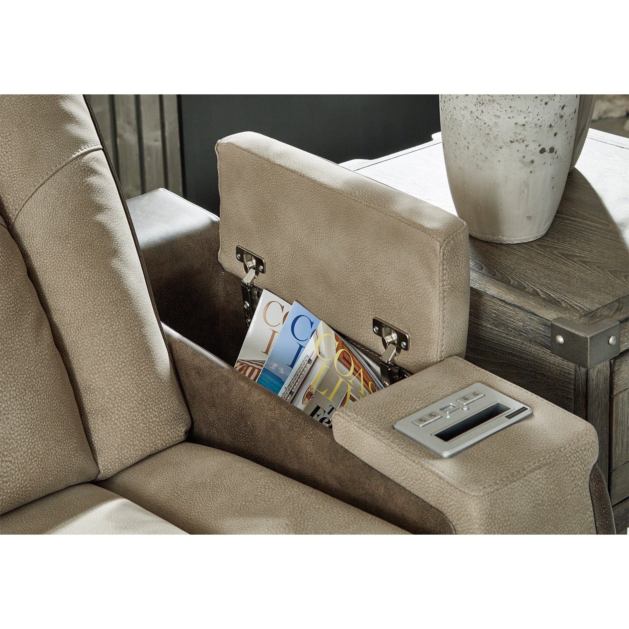 Next-Gen DuraPella Power Reclining Loveseat with Console