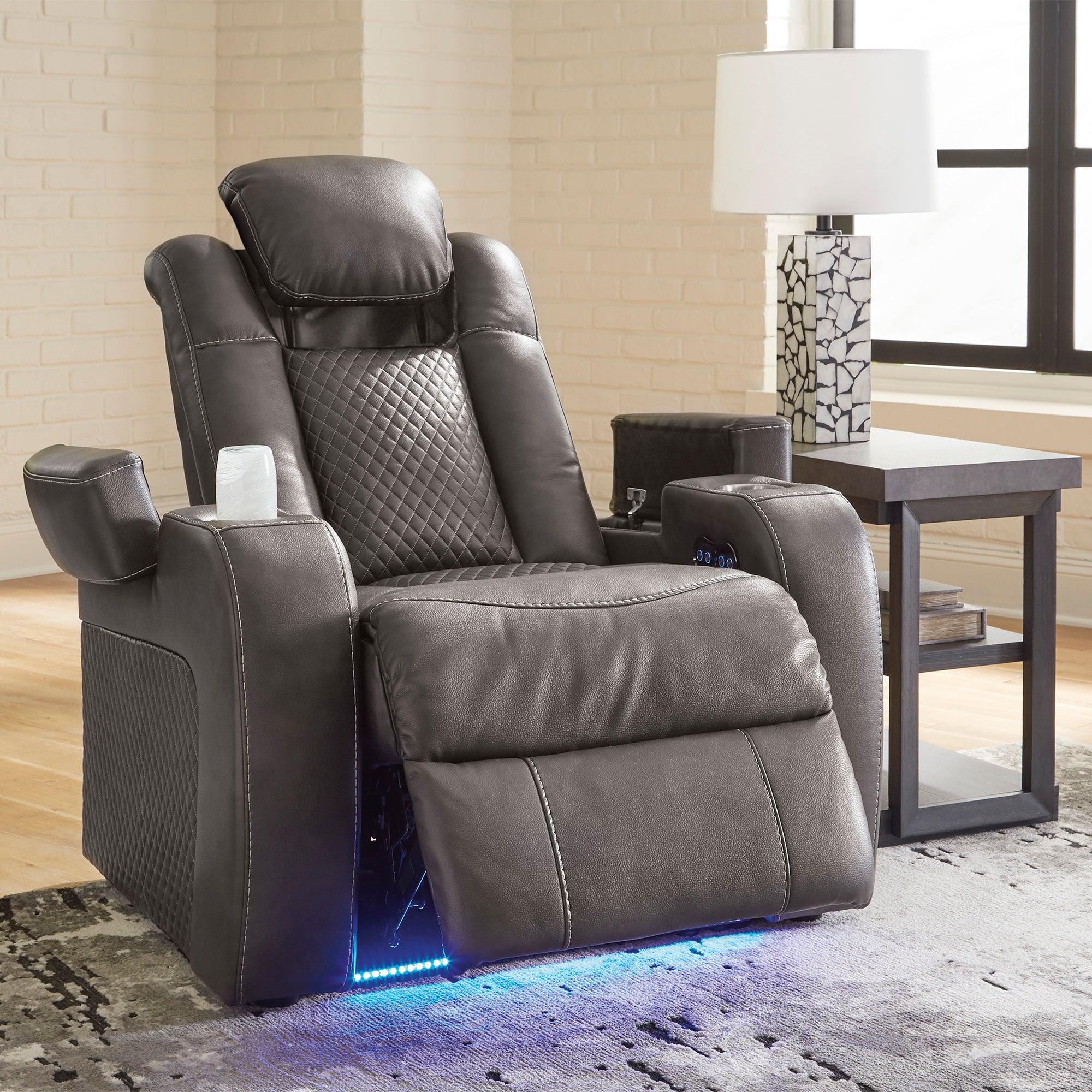 Fyne-Dyme Dual Power Recliner