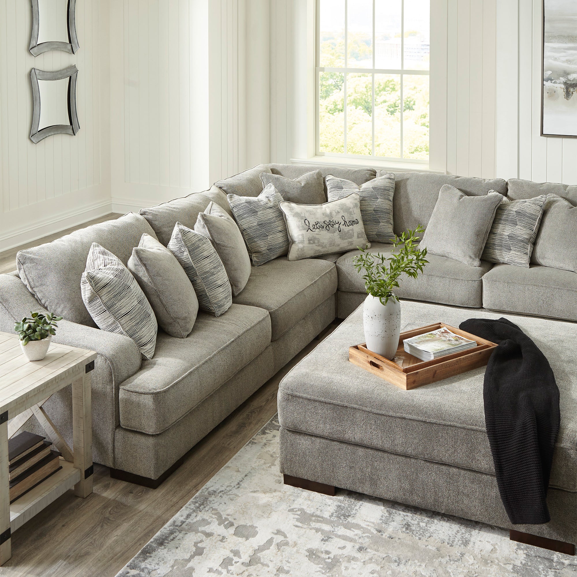 Bayless 3-Piece Sectional