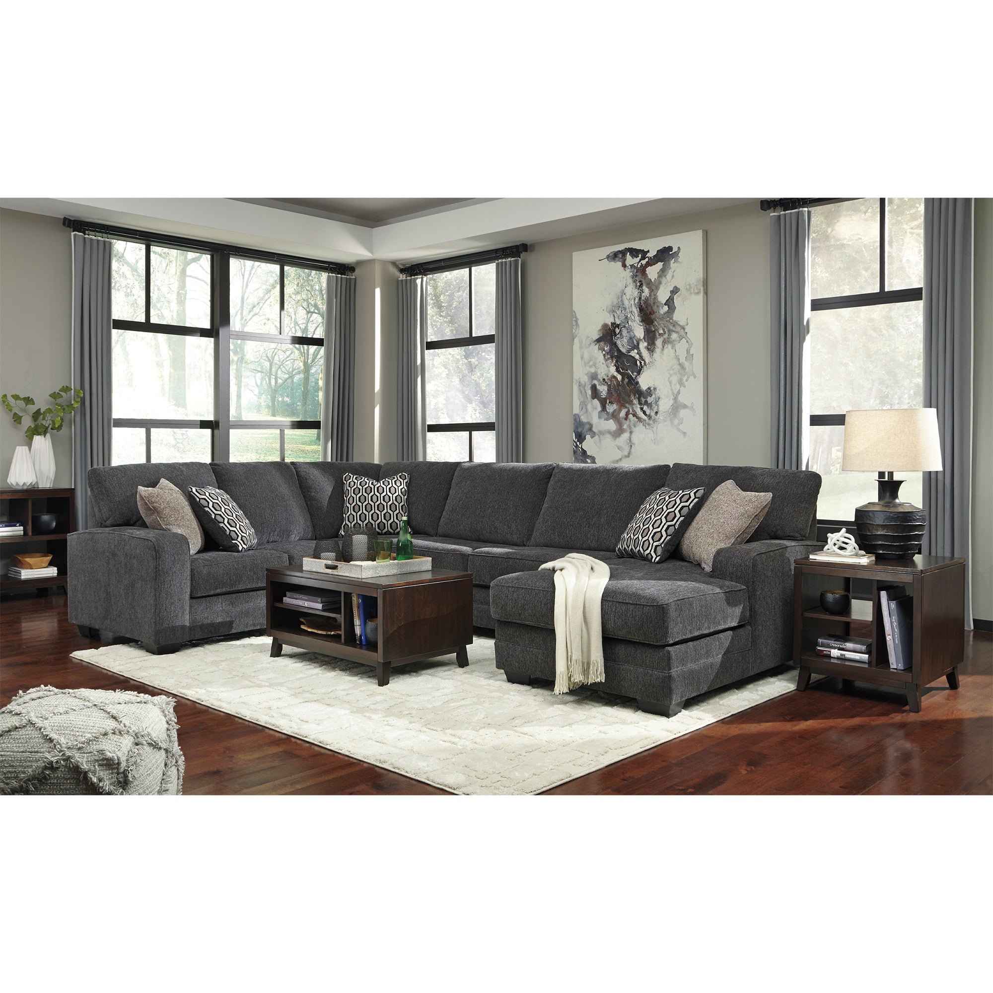 Tracling 3-Piece Sectional with Chaise