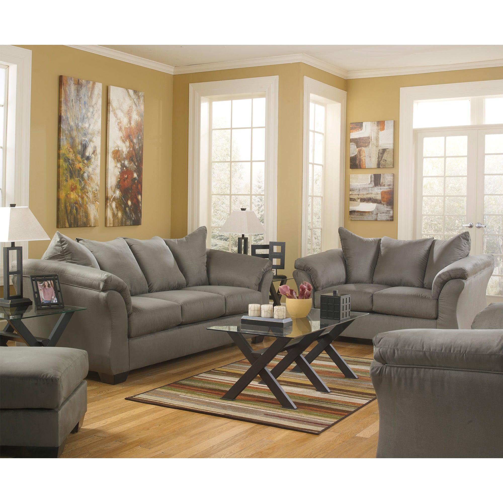 Darcy Loveseat