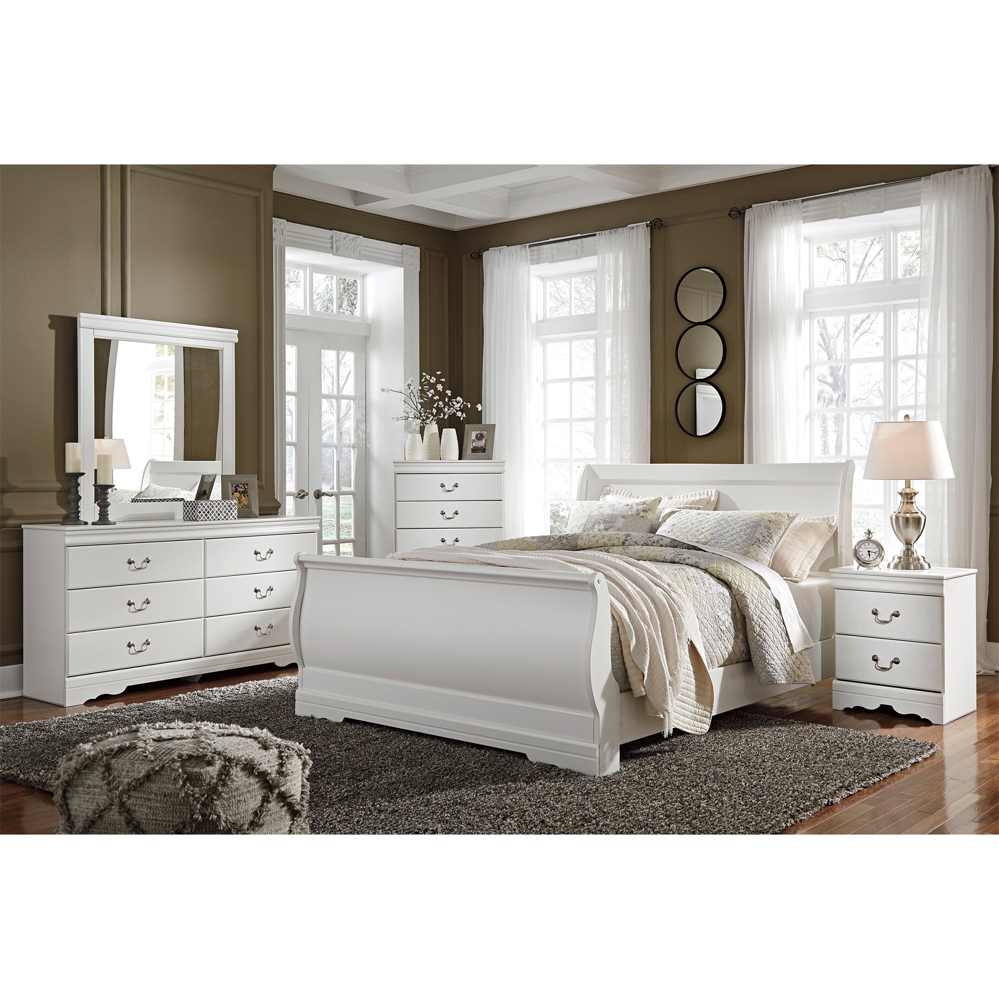 Anarasia Queen Sleigh Bed with Mirrored Dresser