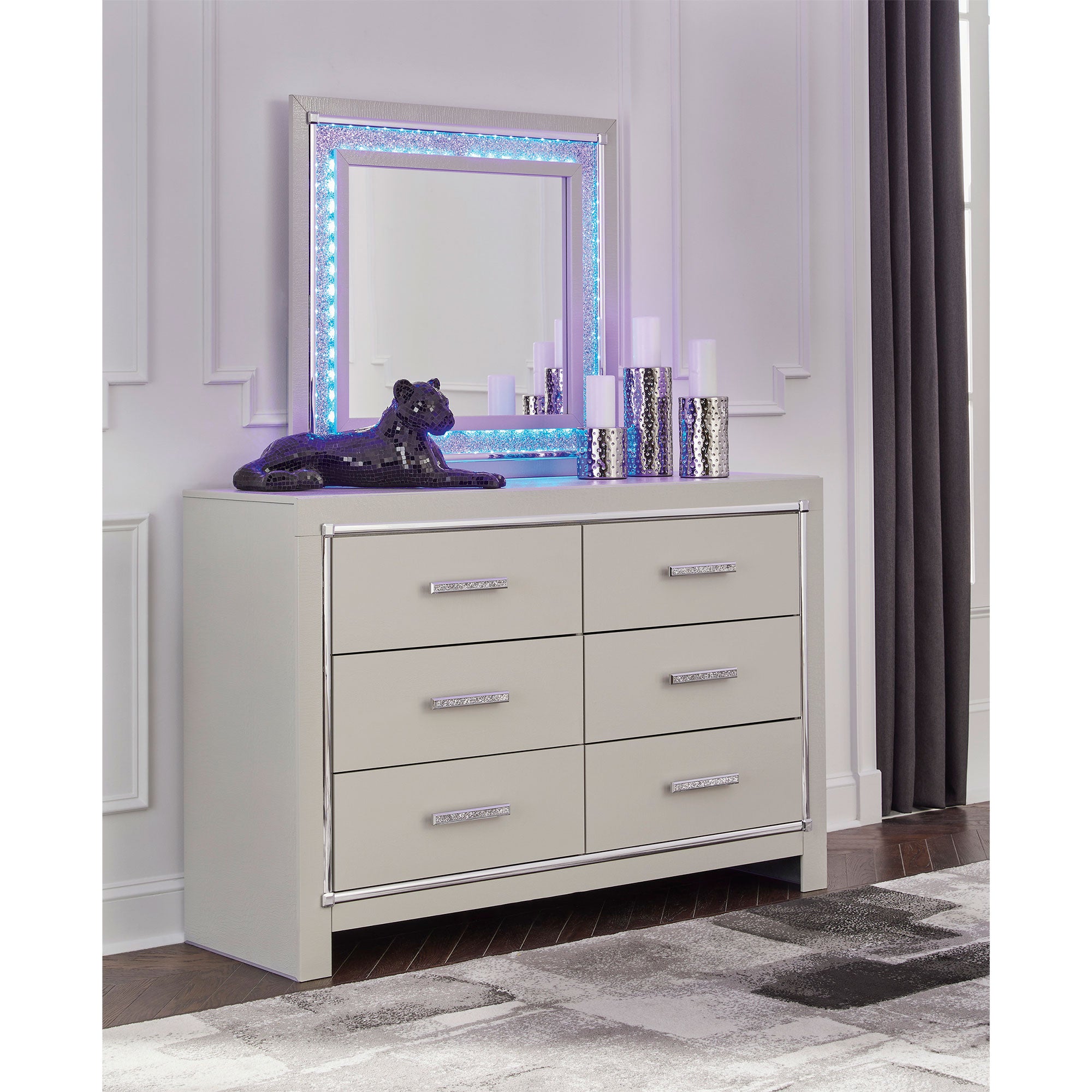 Zyniden Queen Panel Bed with Mirrored Dresser