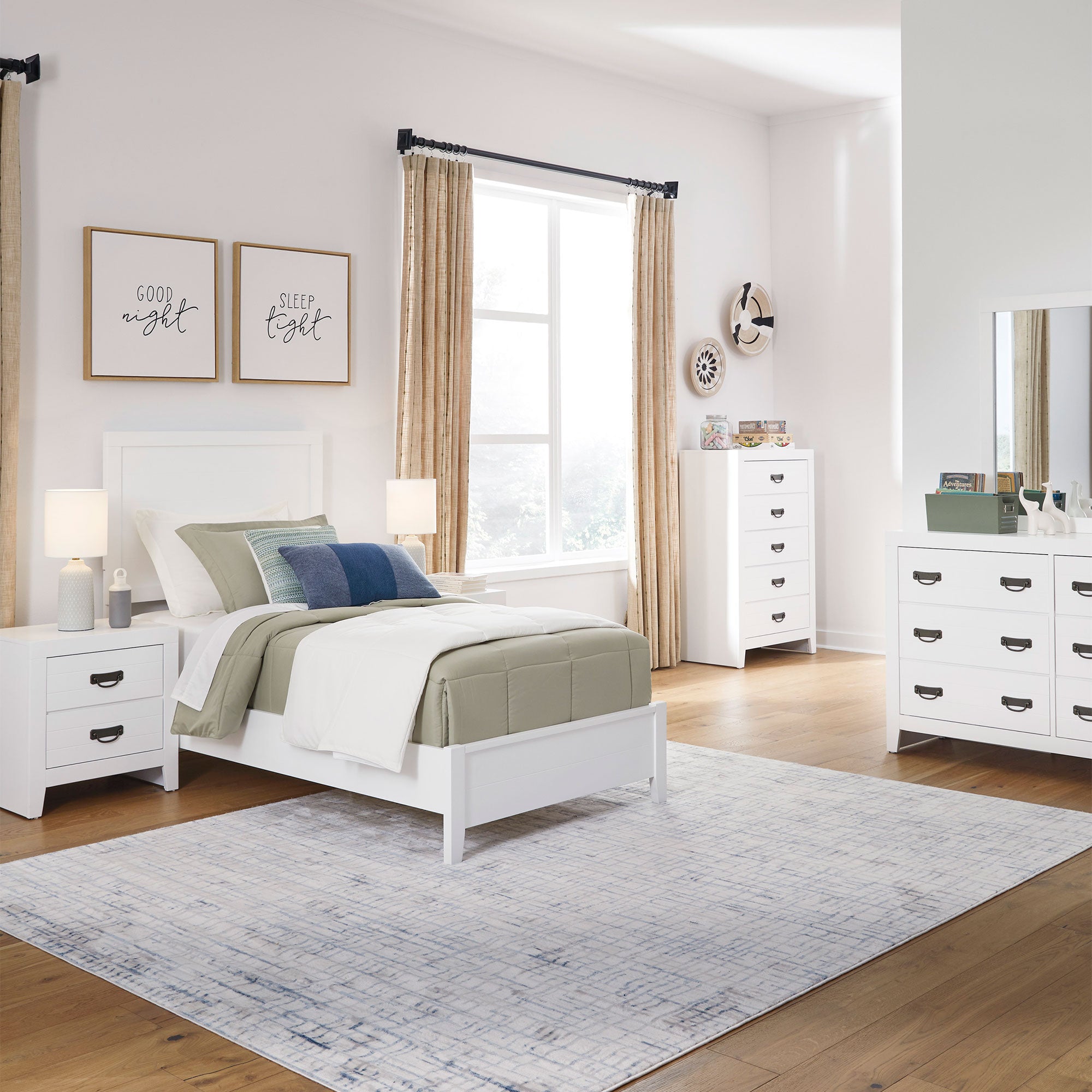 Binterglen Twin Panel Bed with Mirrored Dresser