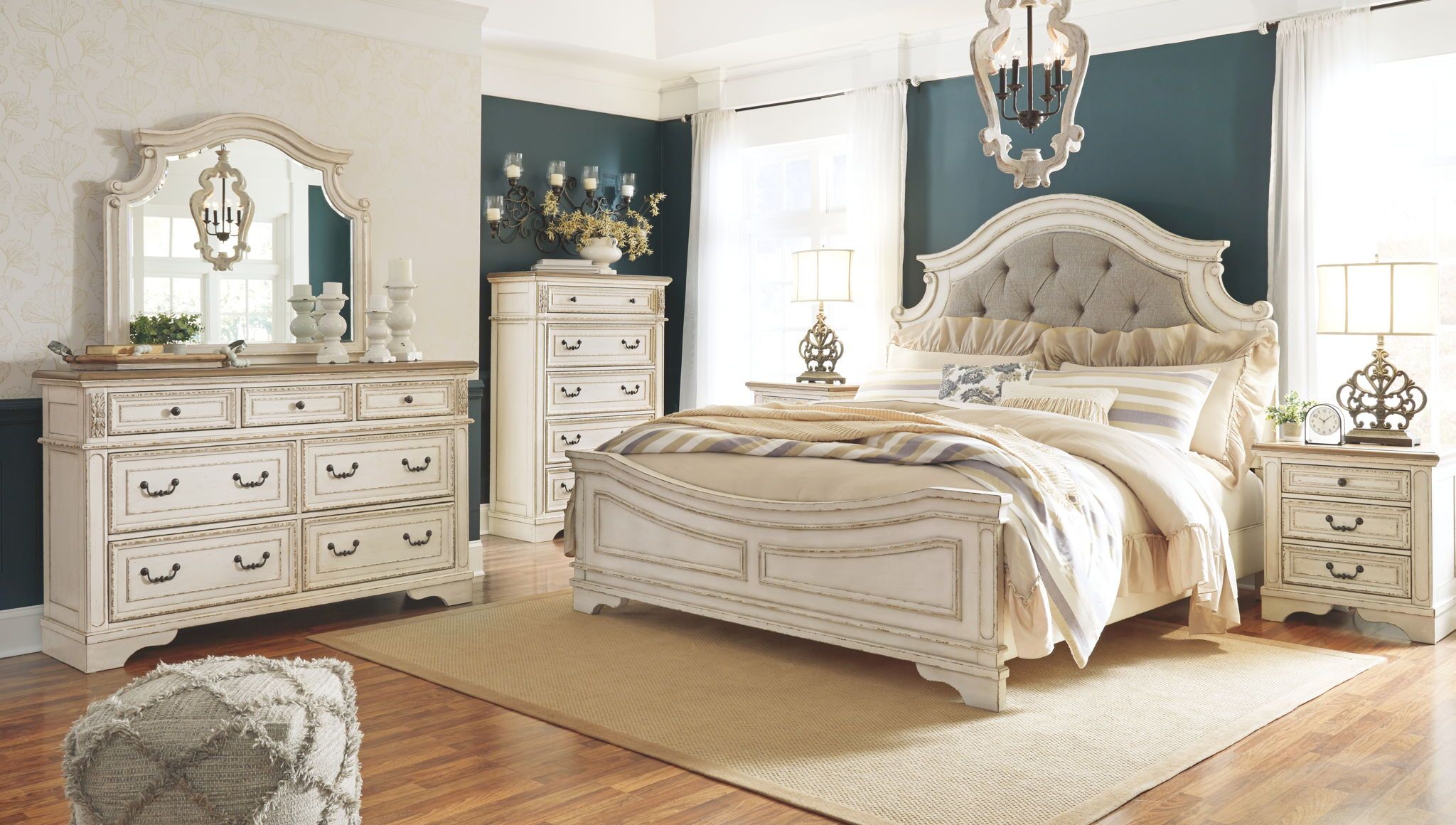 Realyn Queen Upholstered Panel Bed with Mirrored Dresser