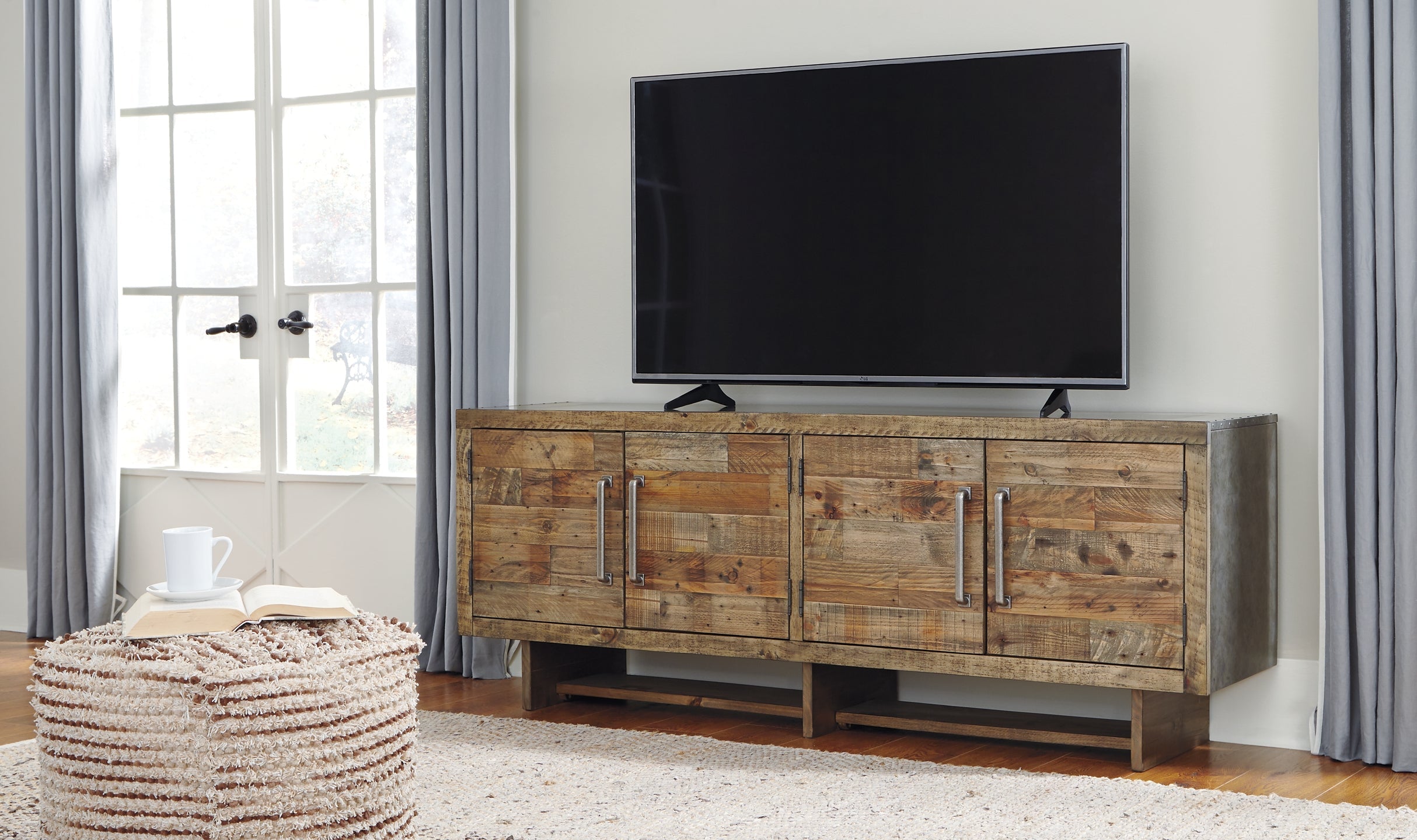 Mozanburg Extra Large TV Stand