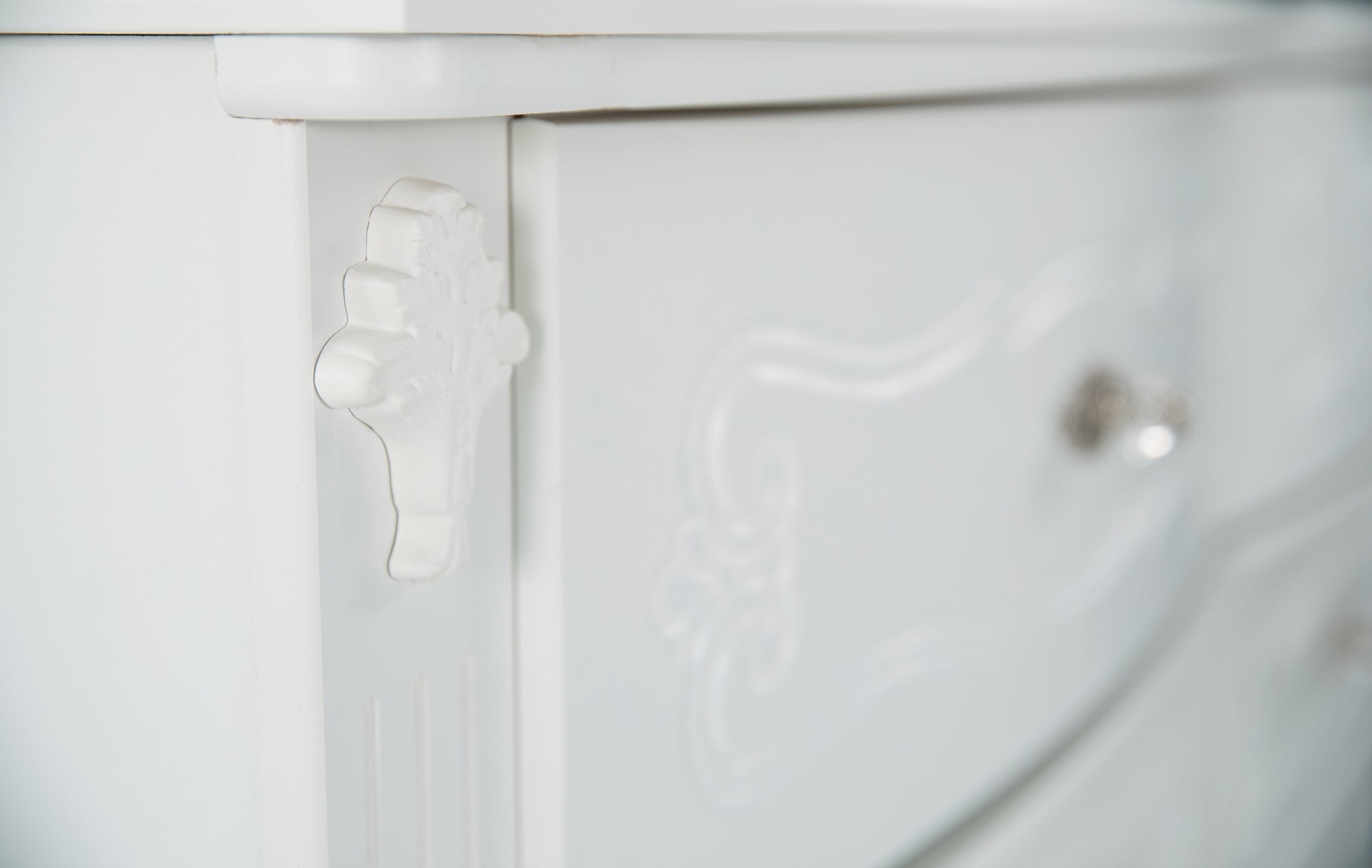 Exquisite Six Drawer Dresser