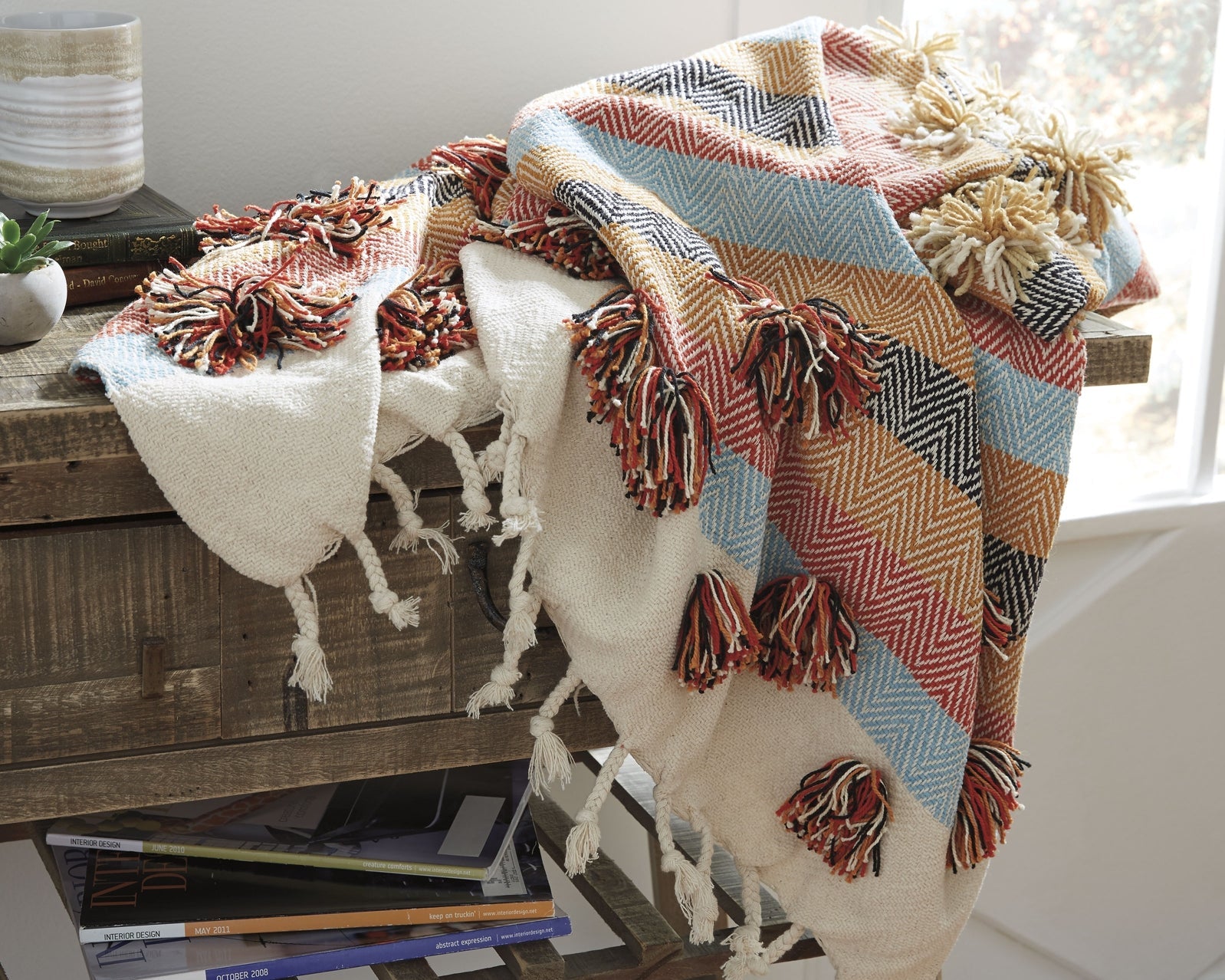 Jacinta Throw