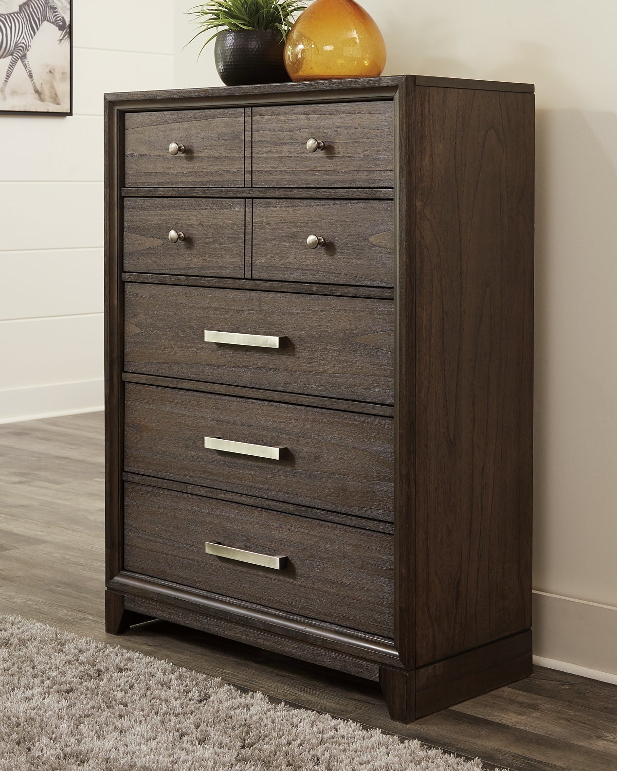 Brueban Five Drawer Chest