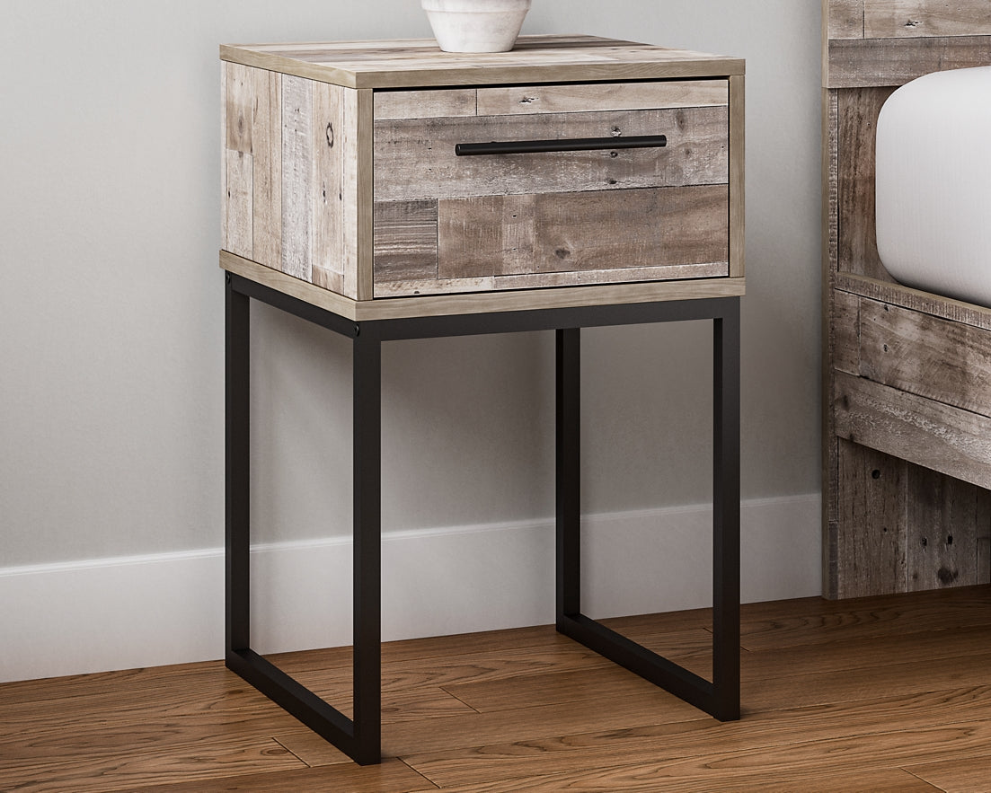 Neilsville One Drawer Night Stand