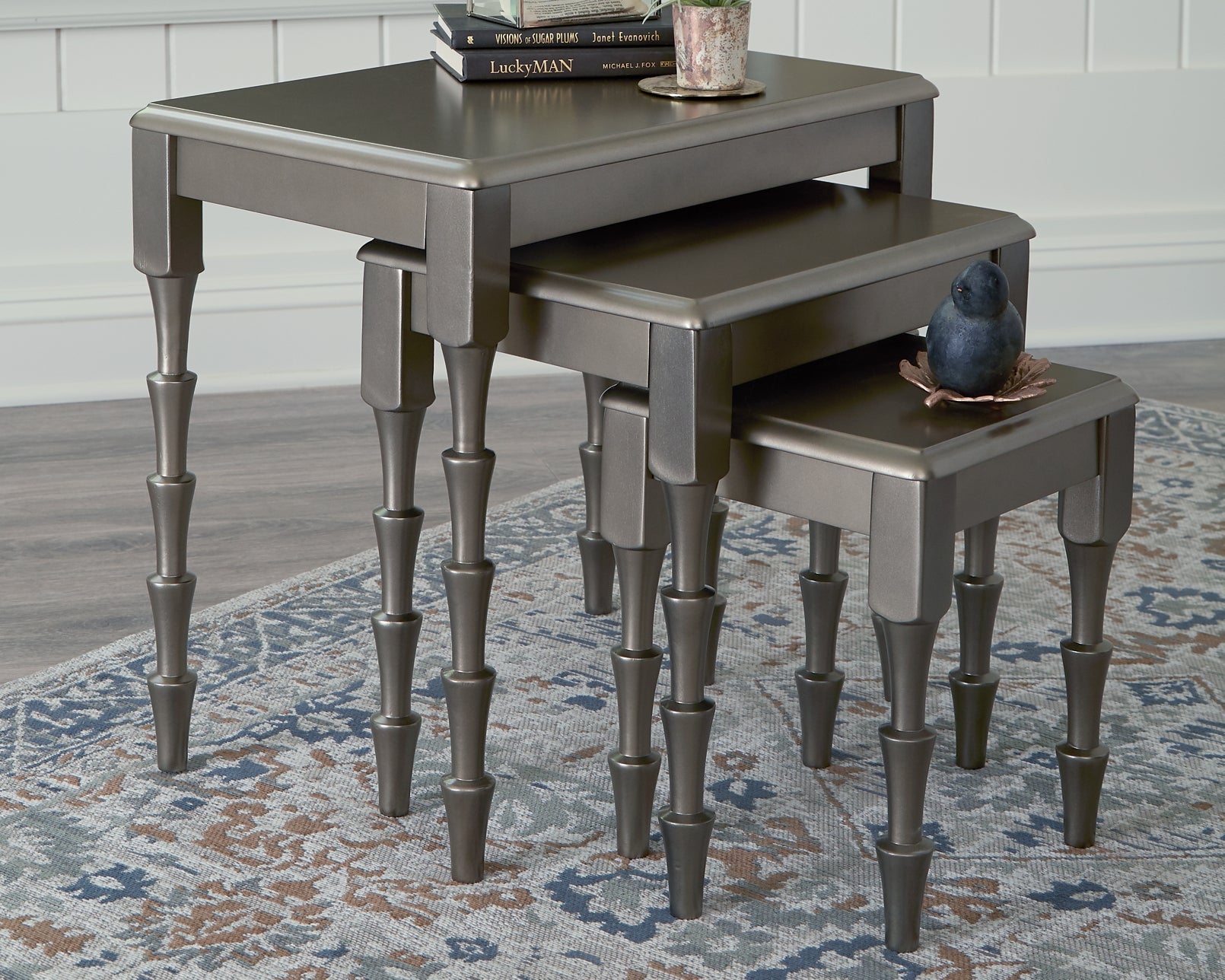 Larkendale Accent Table Set (3/CN)