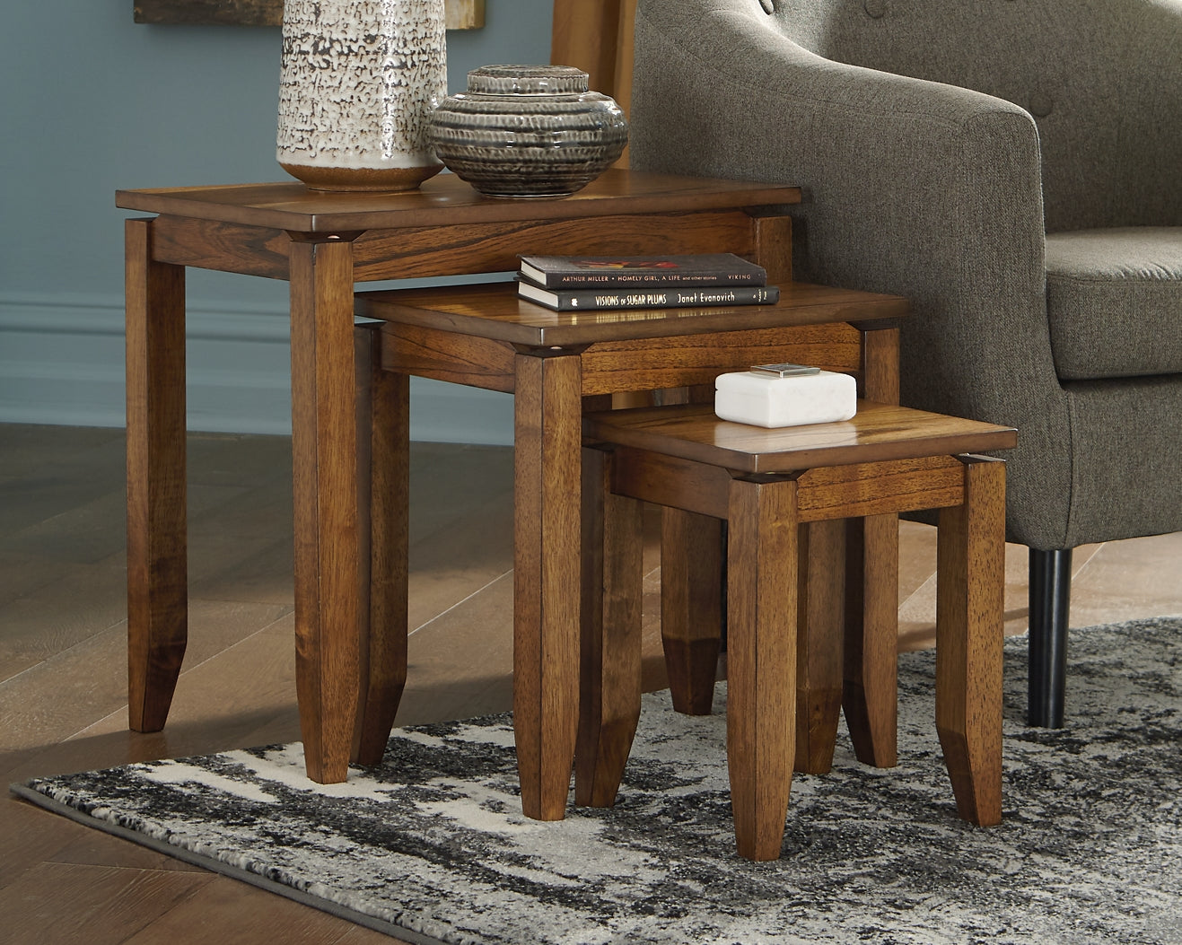 Brentmond Accent Table Set (3/CN)