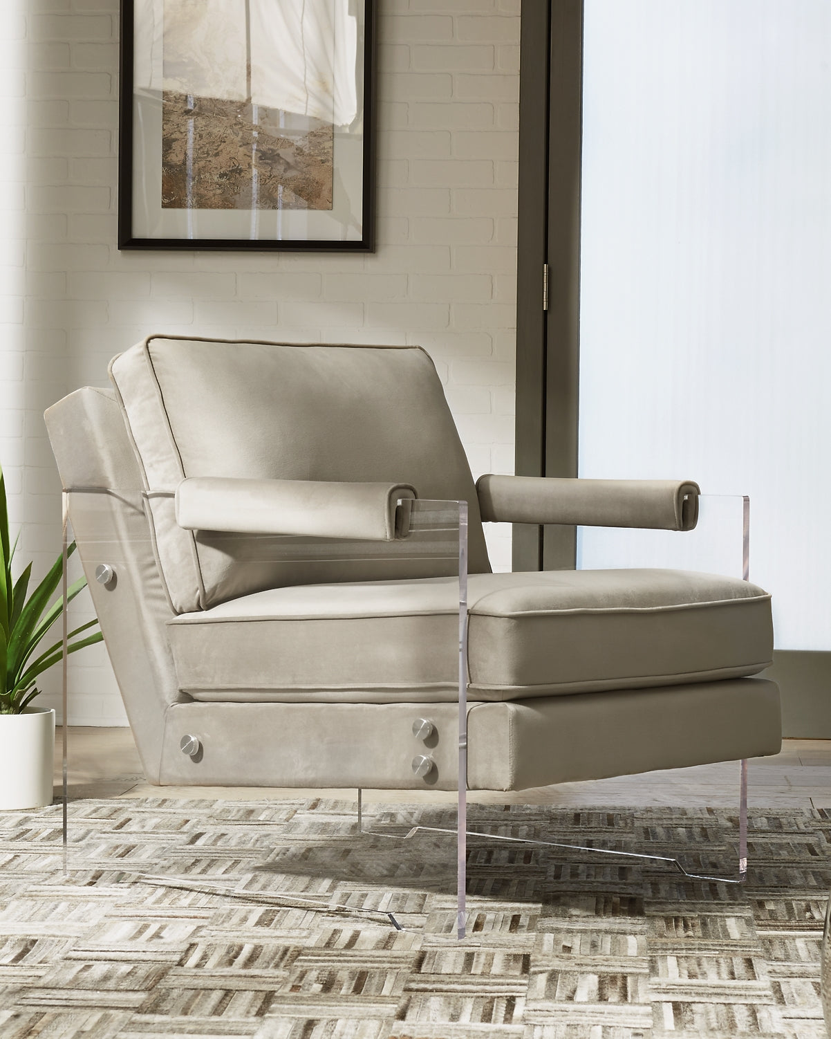 Avonley Accent Chair