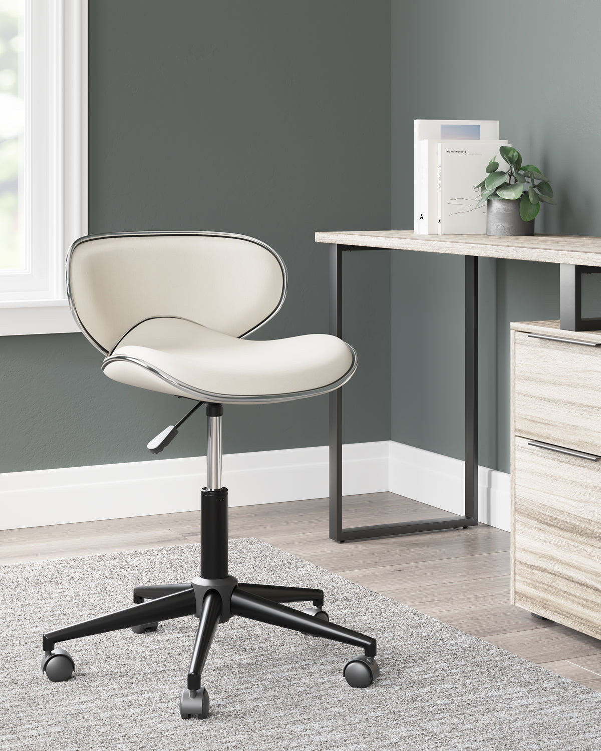 Beauenali Home Office Desk Chair (1/CN)