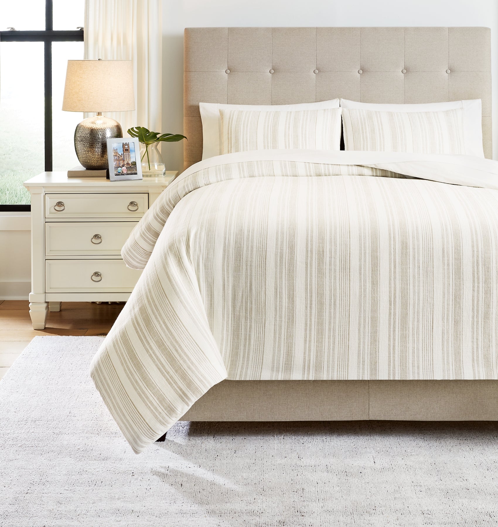 Reidler King Comforter Set