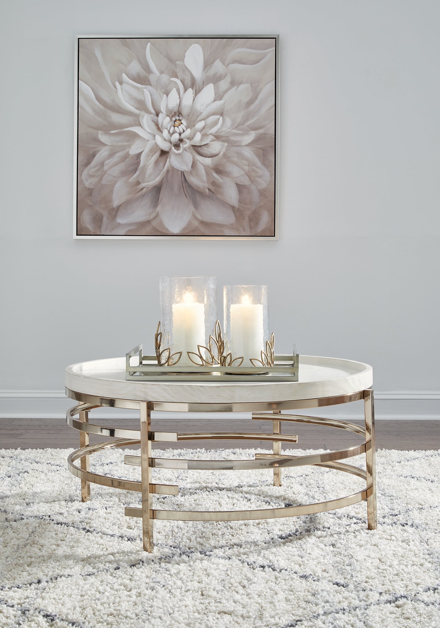 Montiflyn Round Cocktail Table