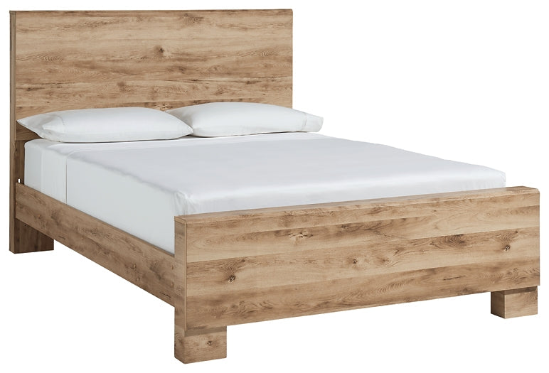 Hyanna Queen Panel Bed