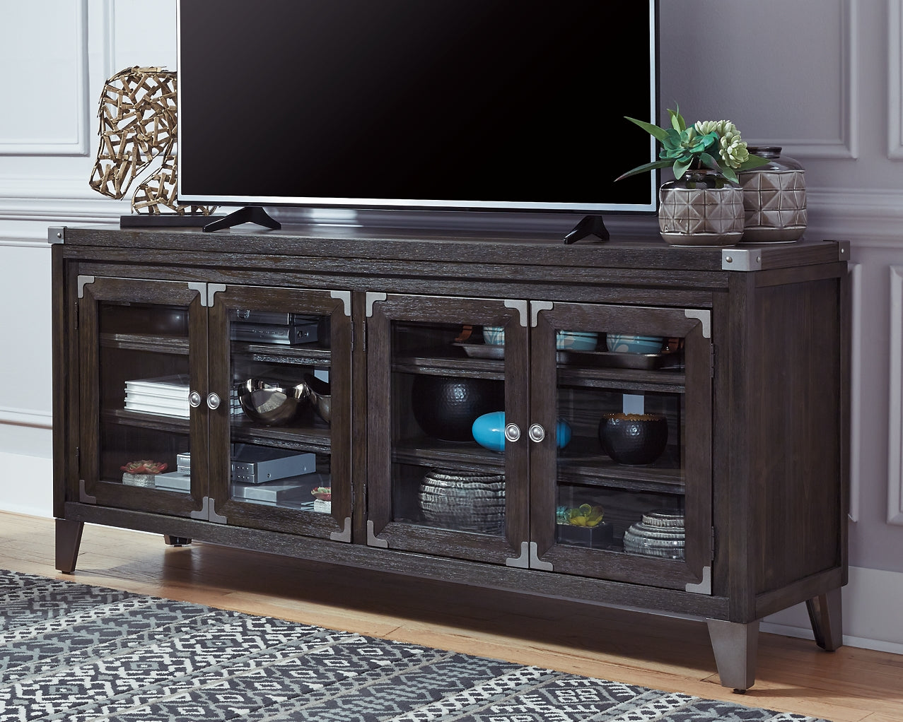 Todoe Extra Large TV Stand