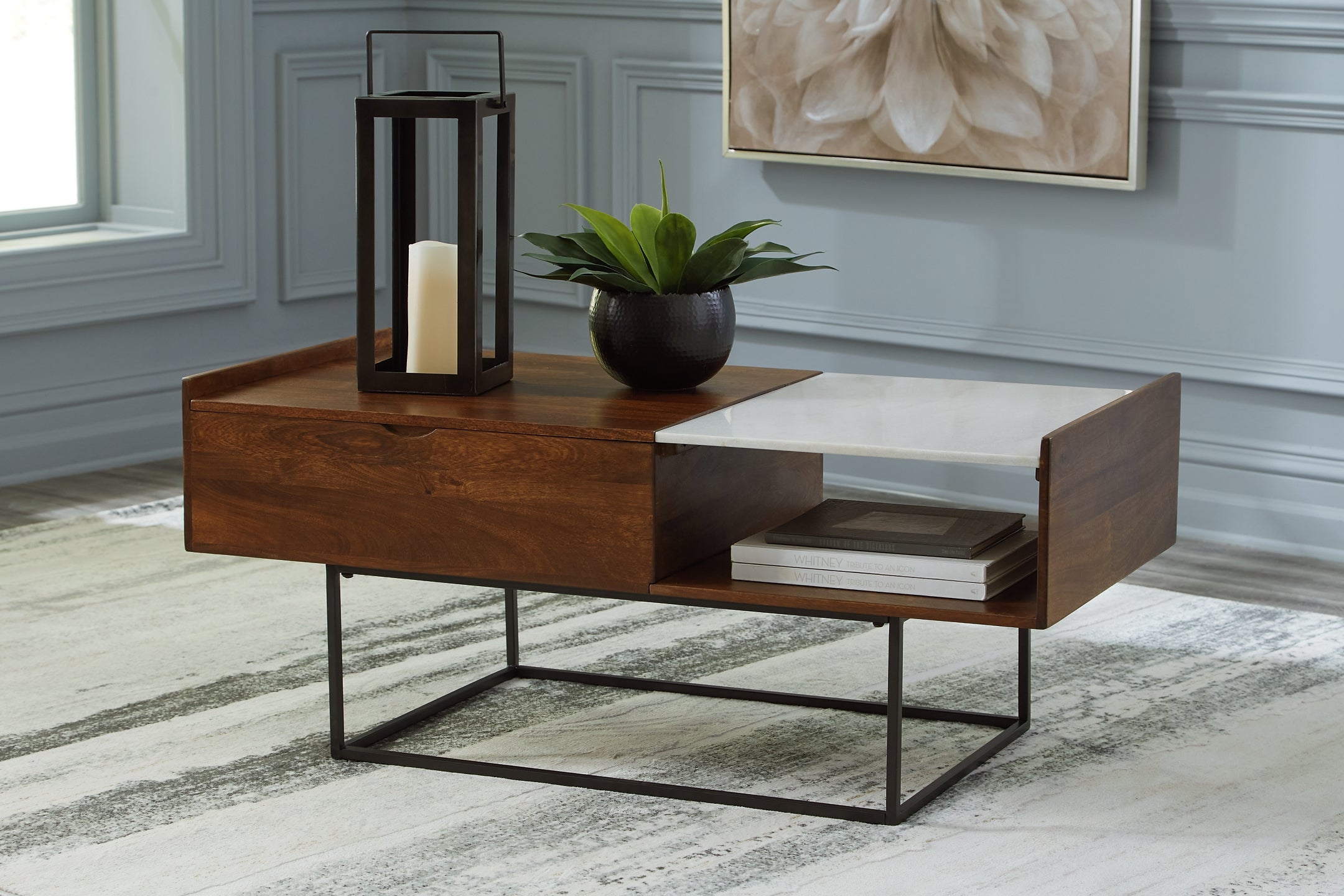 Rusitori Rect Lift Top Cocktail Table