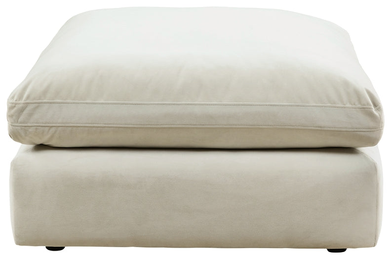 Sophie Oversized Accent Ottoman