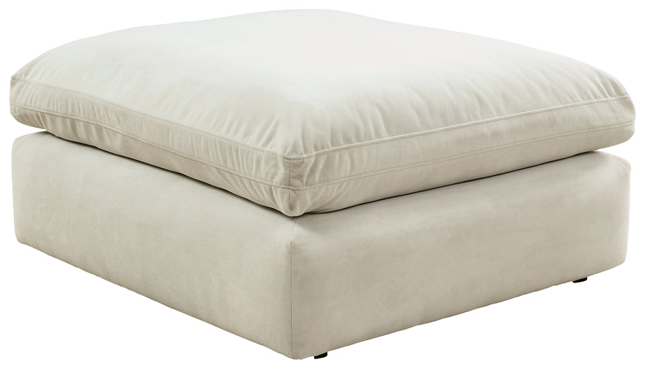 Sophie Oversized Accent Ottoman