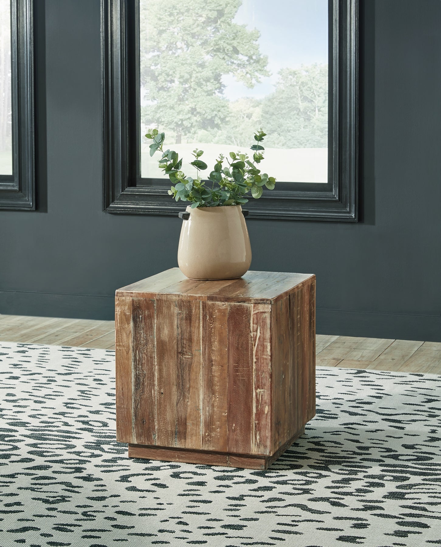 Randale Accent Table