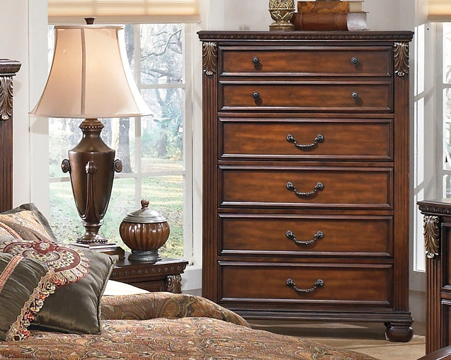 Leahlyn King Panel Bed with Mirrored Dresser, Chest and Nightstand