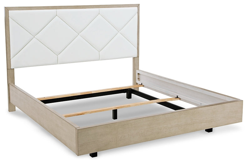 Wendora King Upholstered Bed with Mirrored Dresser and Chest