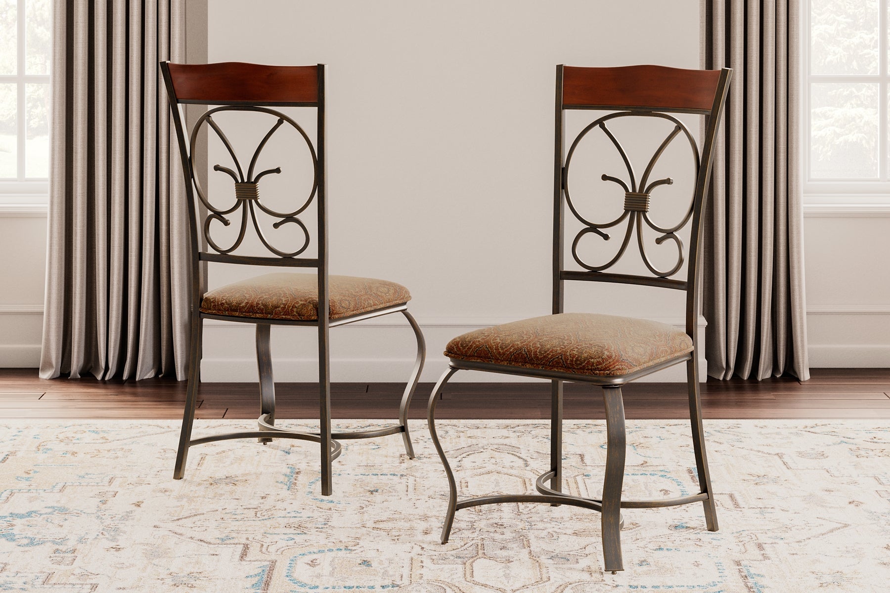 Glambrey Dining Chair (Set of 4)